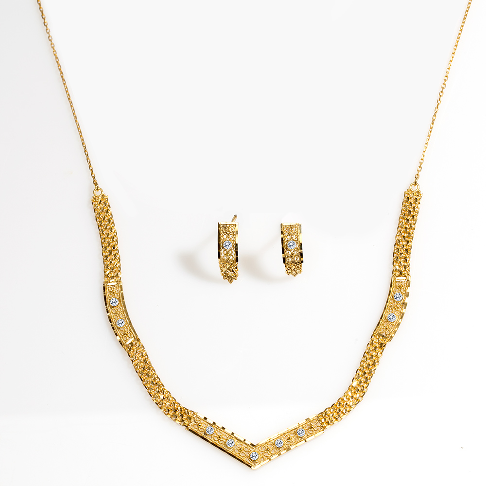 9ct Ladies Petite Set With Cubic Zirconias (Hv)